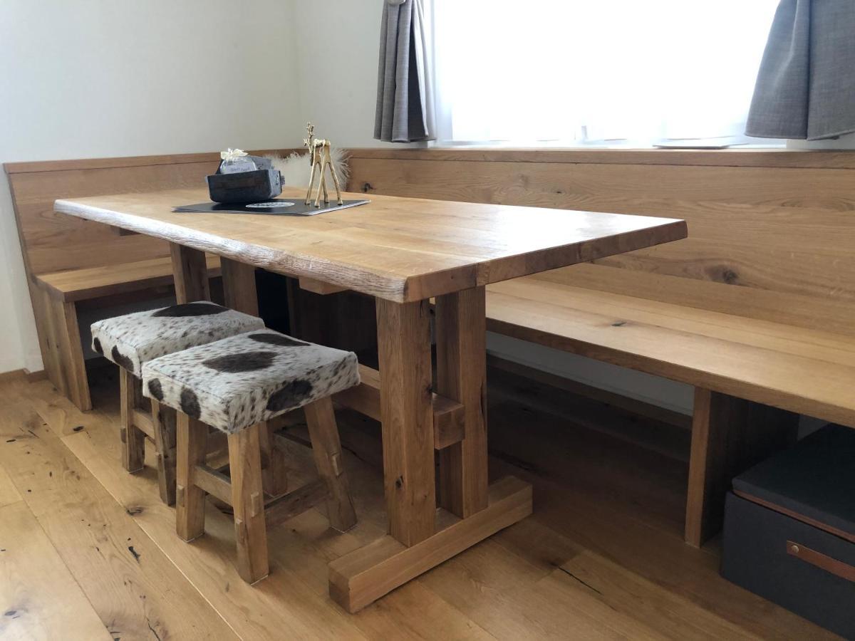 Renovated 3 Rooms Apartment In Ruschein Near Laax Esterno foto