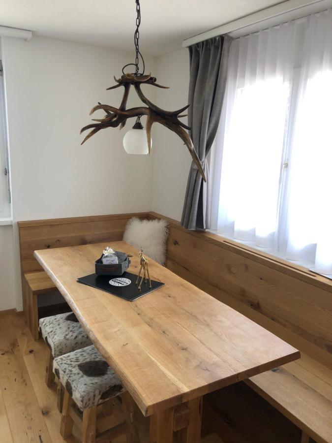 Renovated 3 Rooms Apartment In Ruschein Near Laax Esterno foto