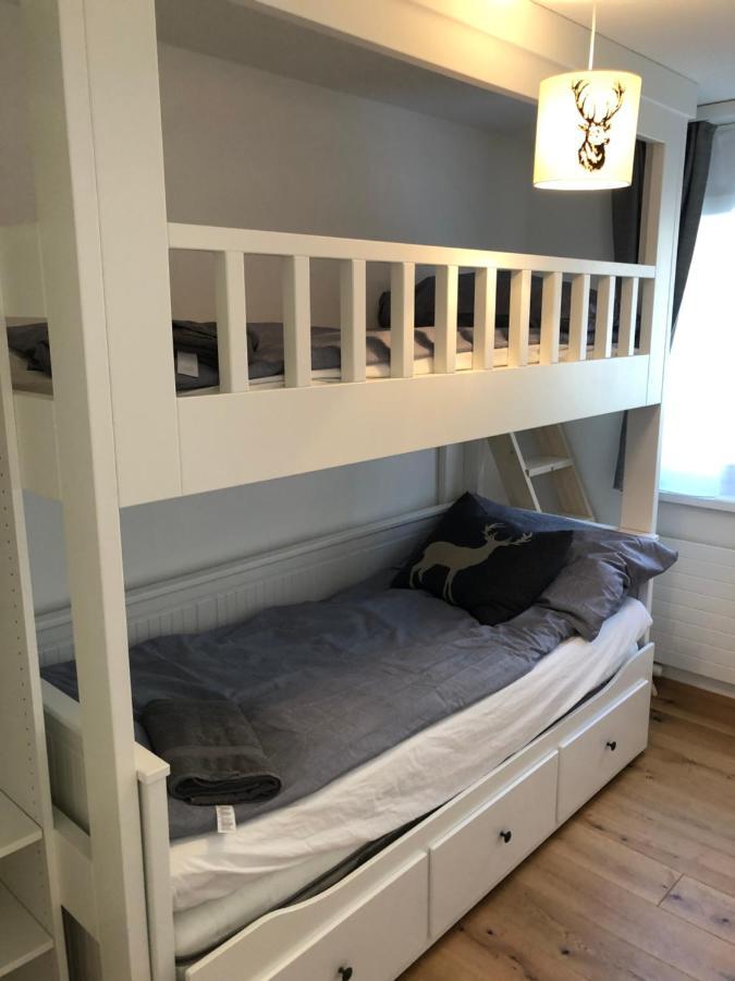 Renovated 3 Rooms Apartment In Ruschein Near Laax Esterno foto
